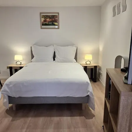 Dans Centre Historique Daire Vallauris